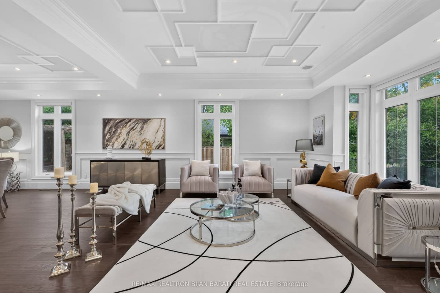 10 Bayberry Crescent, Toronto, ON M2K 1T8