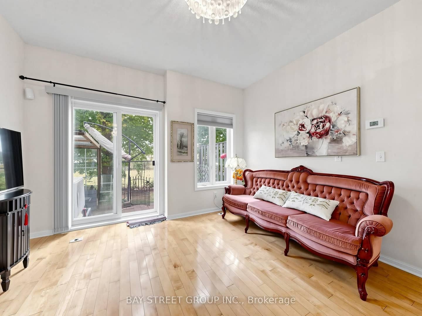 4 St Moritz Way 2, Markham, ON L3R 4E8