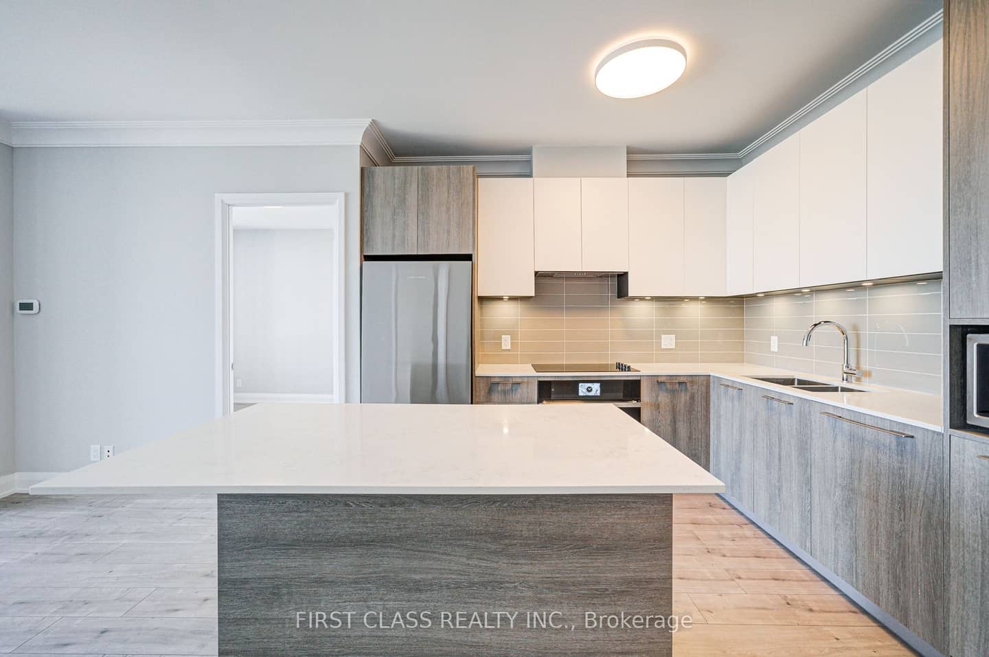 18 Water Walk Drive 2206, Markham, ON L3R 6L5