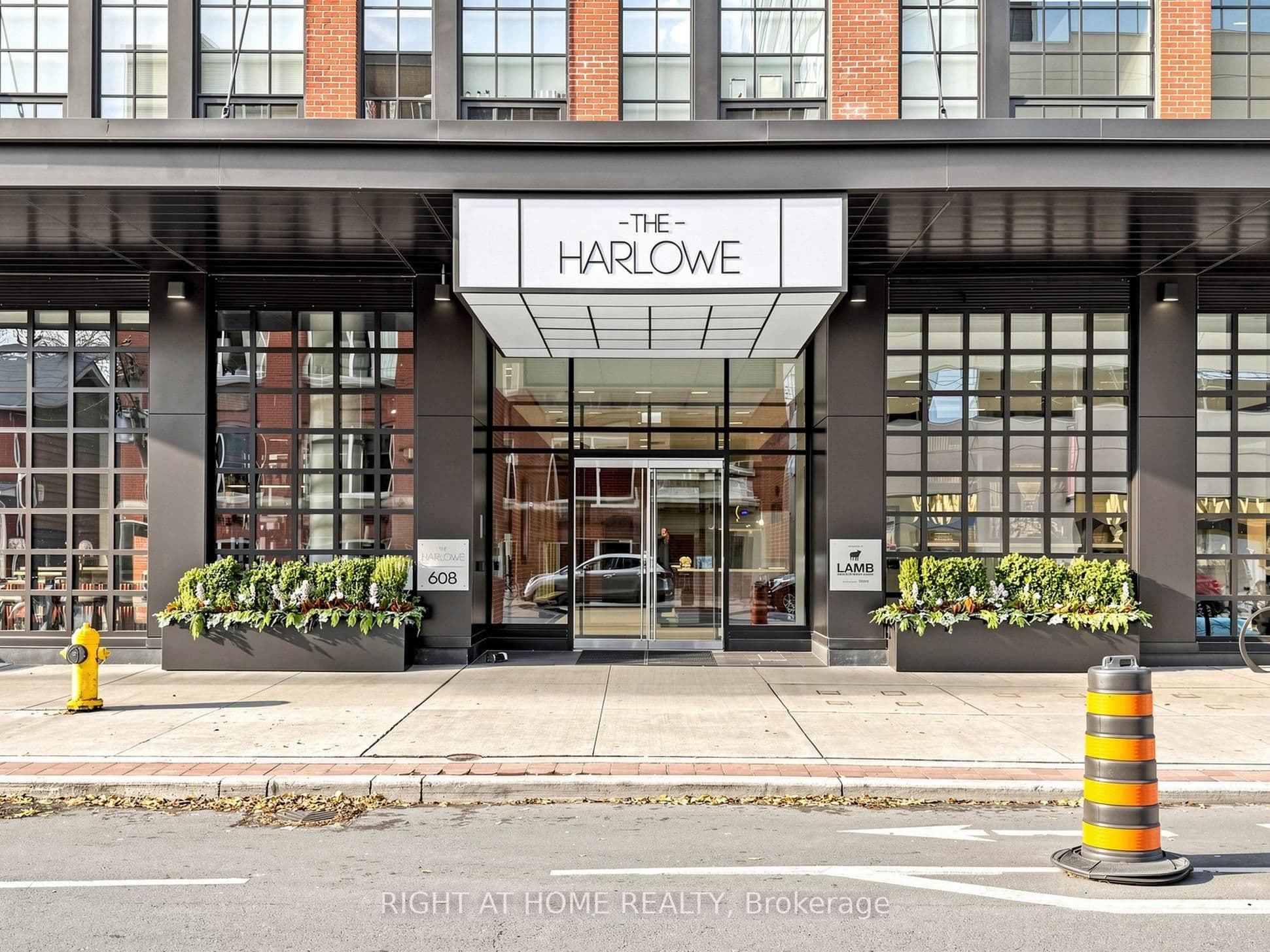 608 Richmond Street W 1106, Toronto, ON M5V 0N9