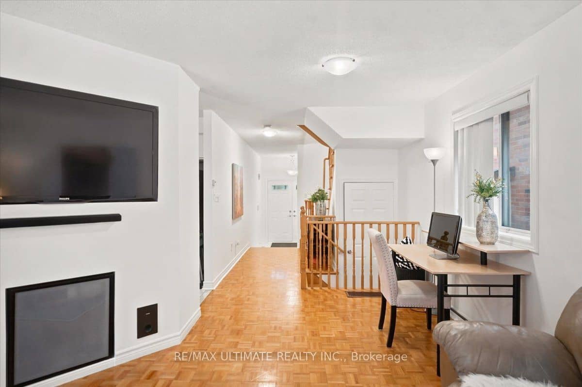 50 Sam Frustaglio Drive, Toronto, ON M9N 3Y6