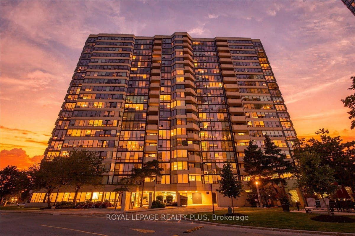 350 Rathburn Road W 701, Mississauga, ON L5B 3Y2