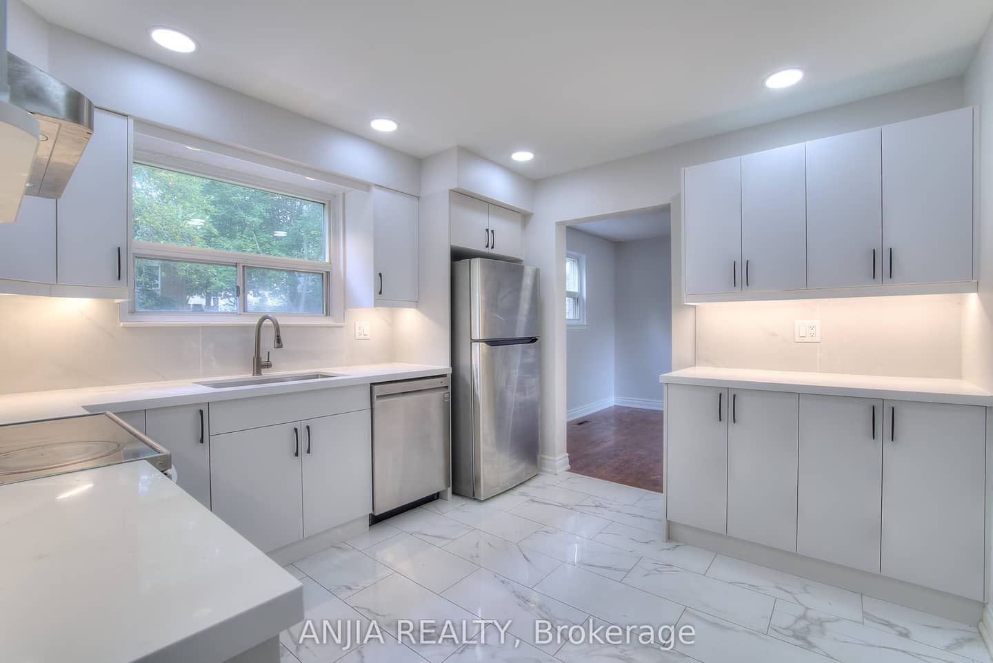 14 Cherrystone Drive, Toronto, ON M2H 1R9