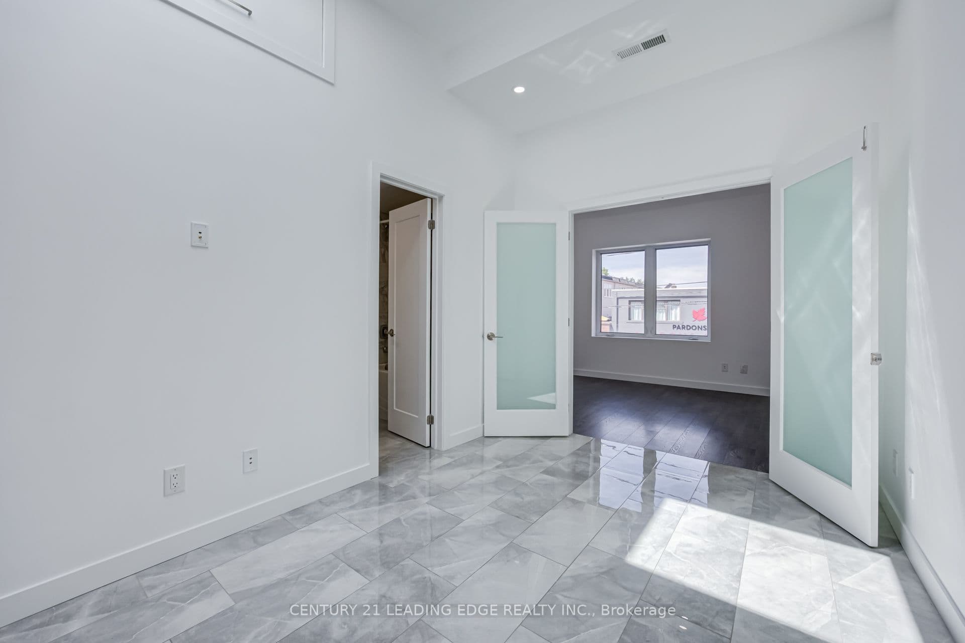 1375 Bathurst Street Unit B, Toronto, ON M5R 3H8