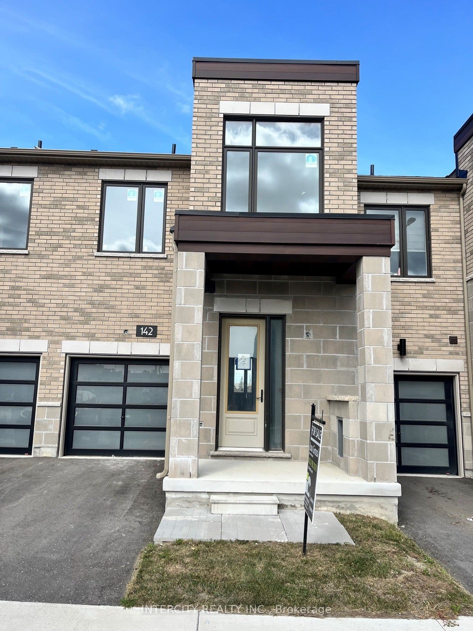 142 Mumbai Drive (BLOCK 268 UNIT 5), Markham, ON L3S 3K5