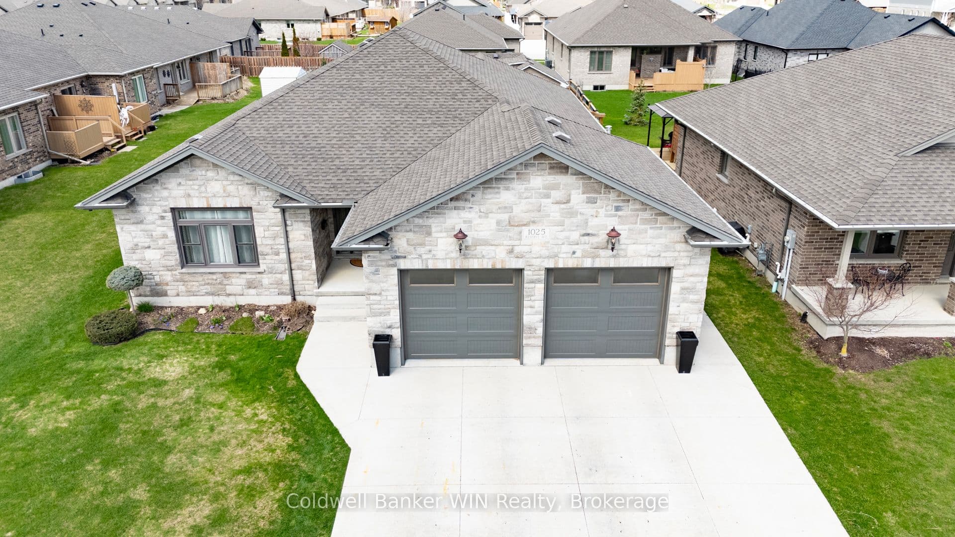 1025 Reserve Avenue S, North Perth, ON N4W 0B5