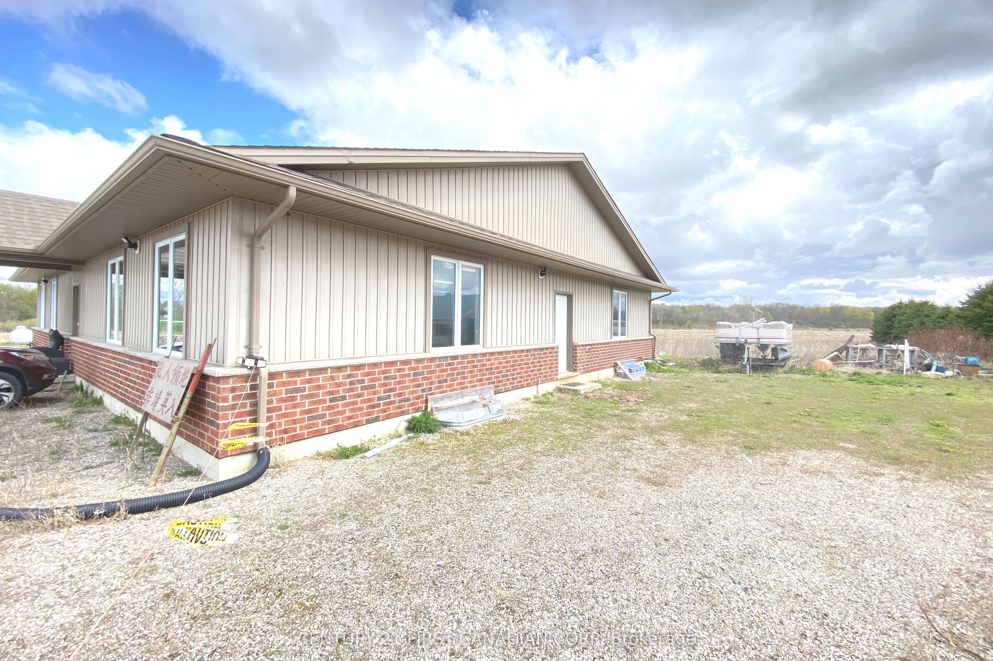 21000 REBECCA Road, Thames Centre, ON N0M 2P0