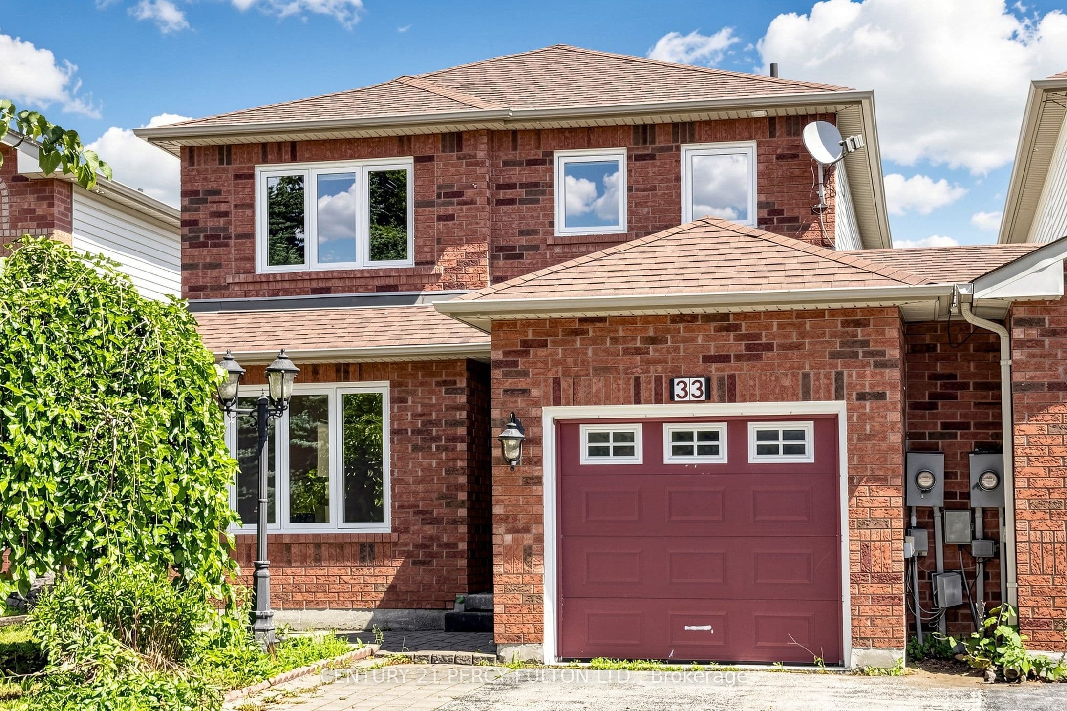33 Churchland Drive, Barrie, ON L4N 8P9