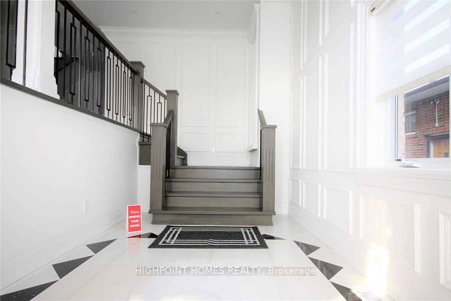 72B Gooderham Drive, Toronto, ON M1R 3G7
