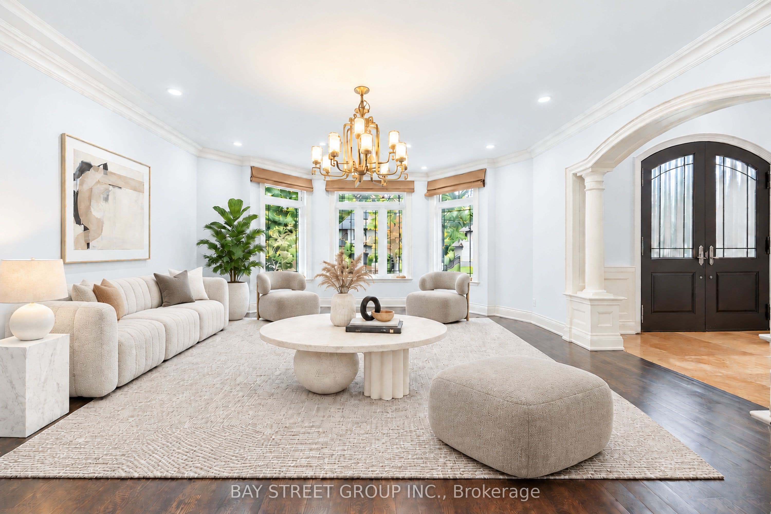 2334 Hammond Road, Mississauga, ON L5K 1T2