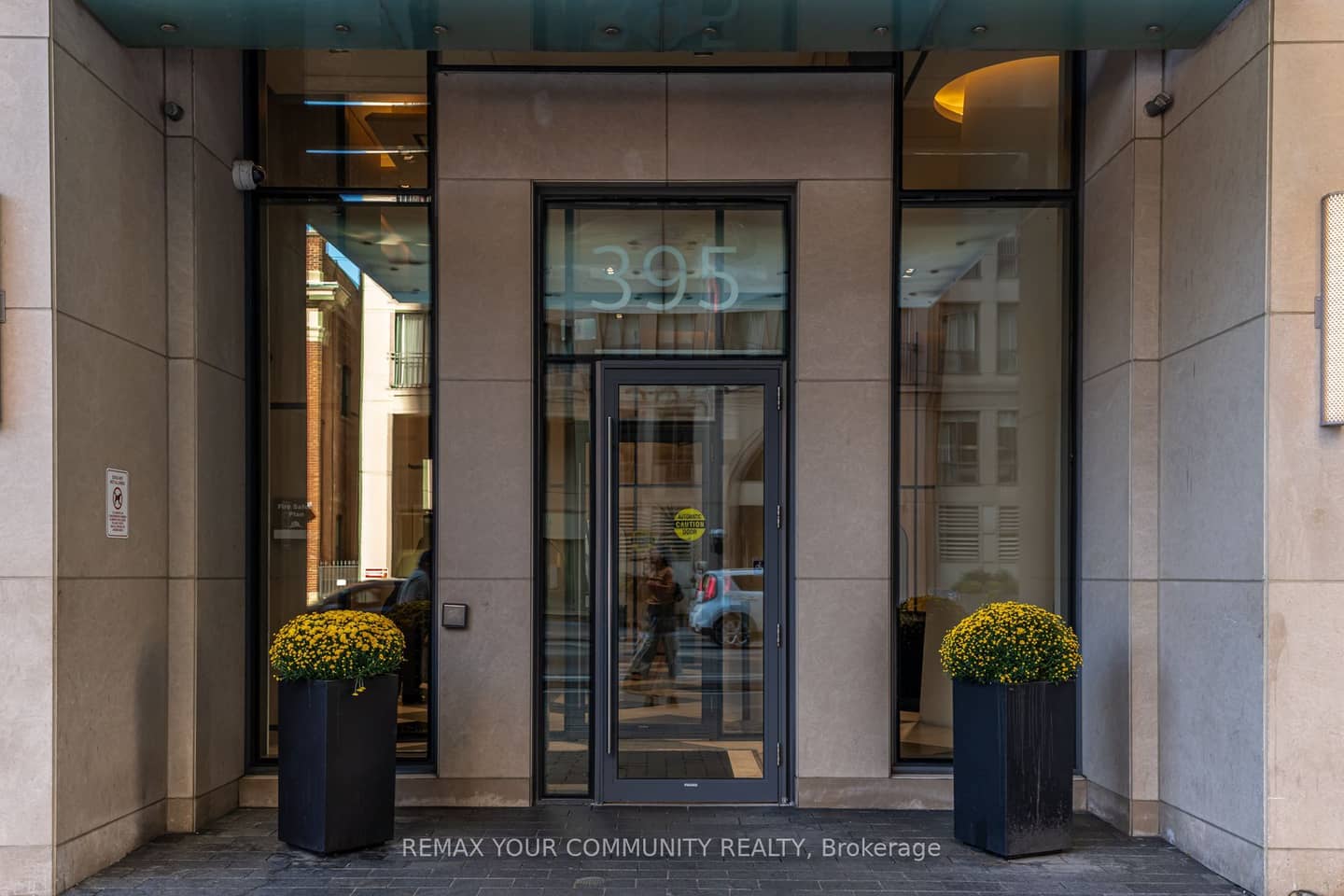 395 Bloor Street E 1706, Toronto, ON M4W 0B4