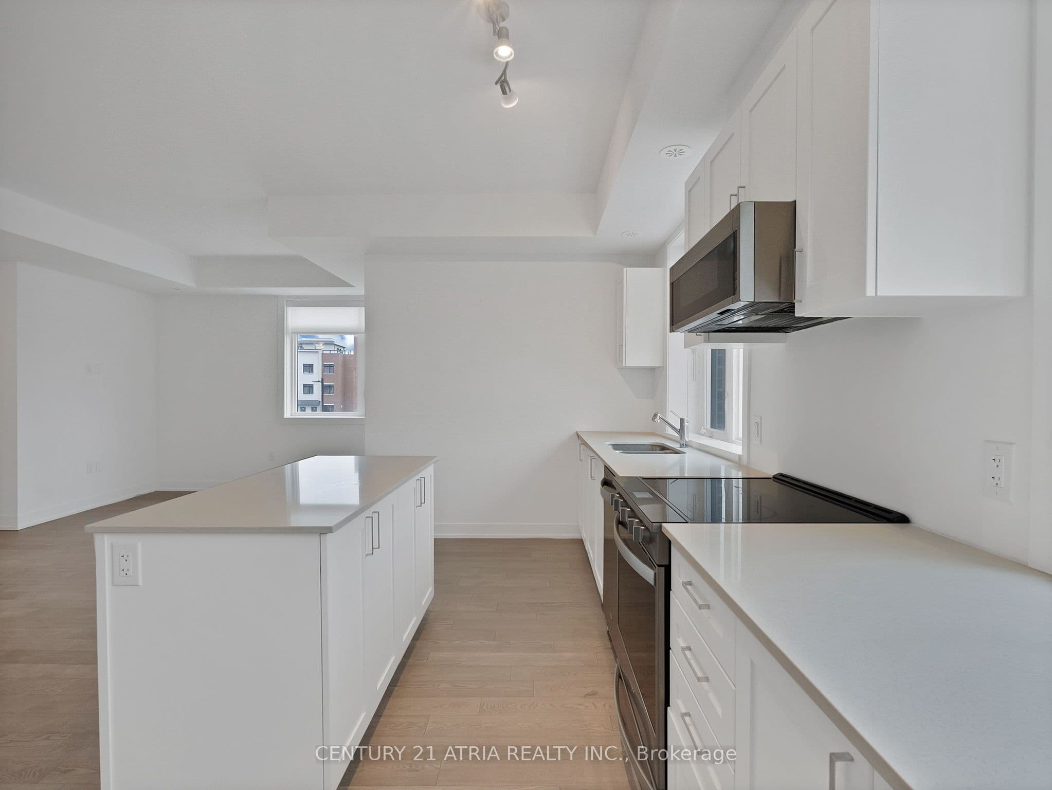1085 Douglas Mccurdy Common 212, Mississauga, ON L5G 0C6
