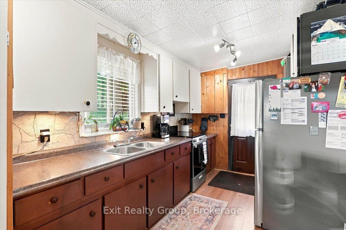 82 Canal Road, Trent Hills, ON K0L 1L0