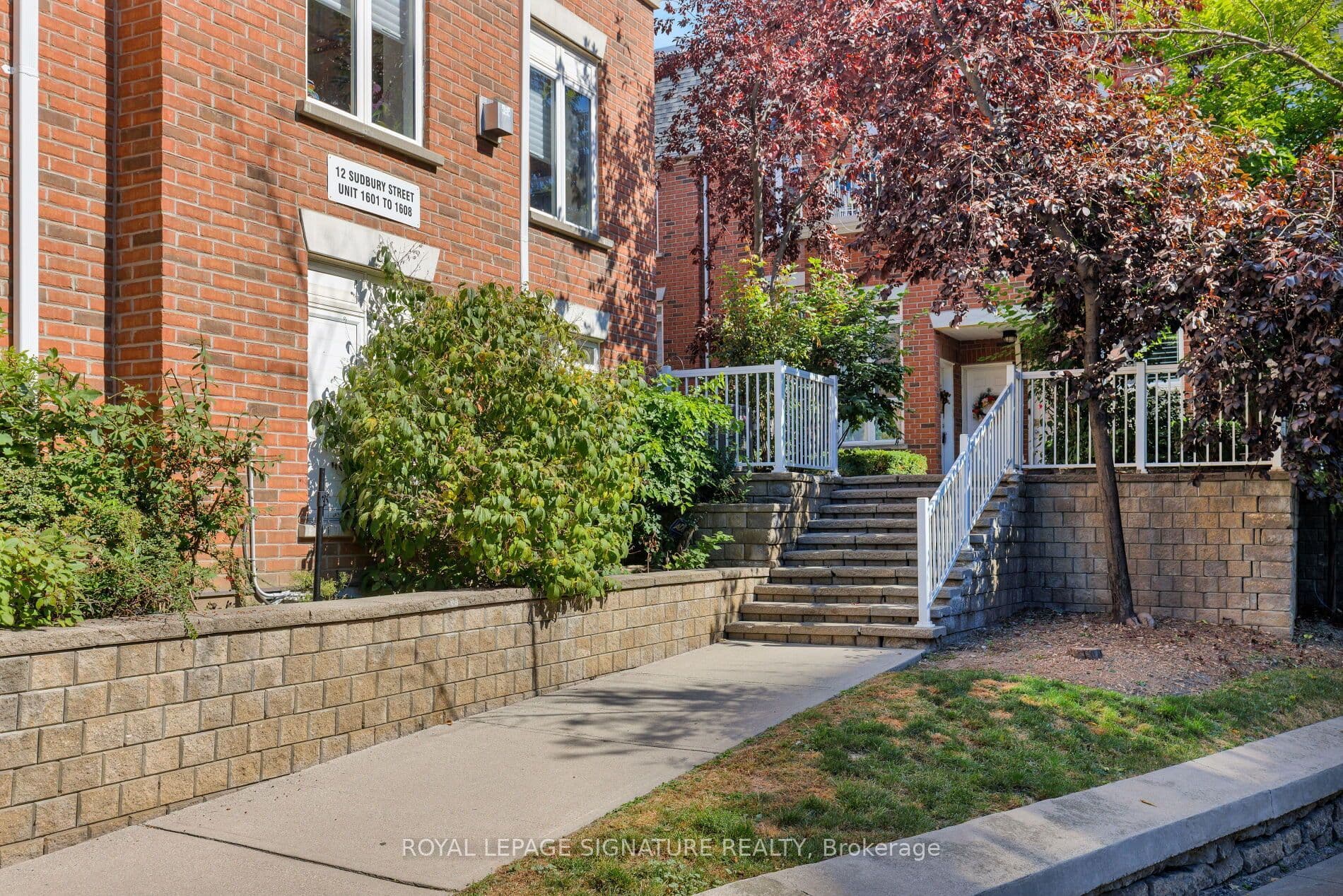 12 Sudbury Street 1606, Toronto, ON M6J 3W7