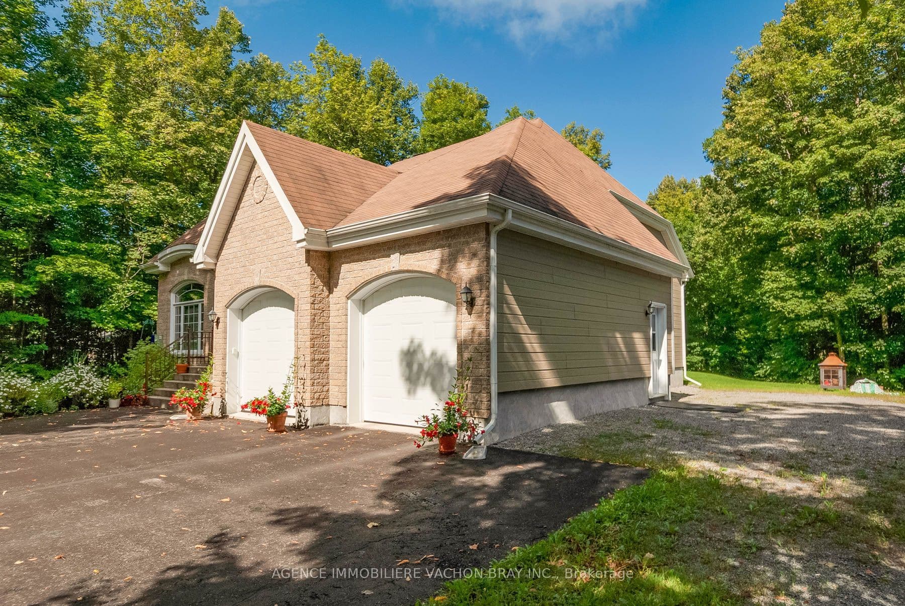 20233 Maple Road, South Glengarry, ON K0C 2J0