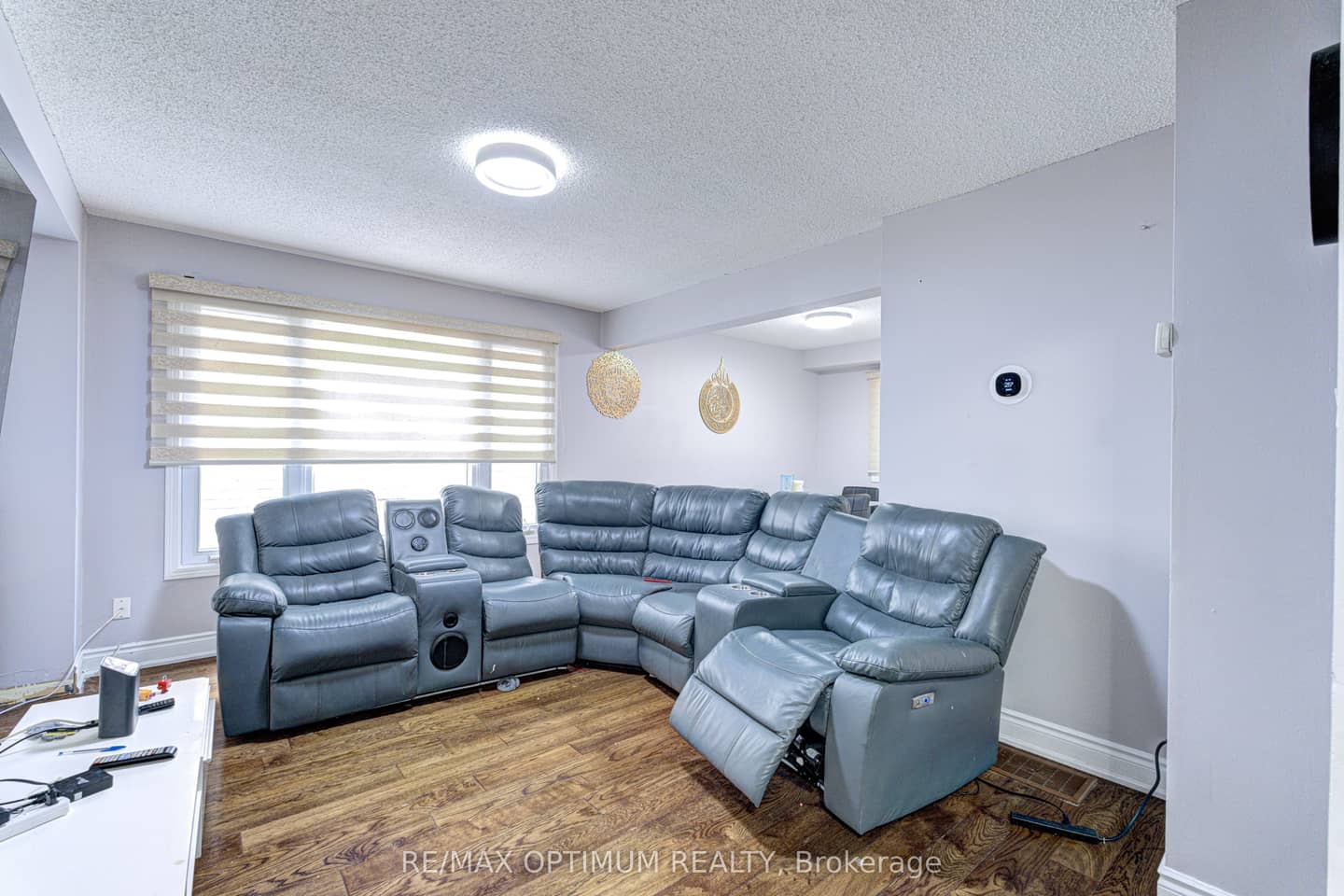 5 Roehampton Crescent, Brampton, ON L6Y 2R3