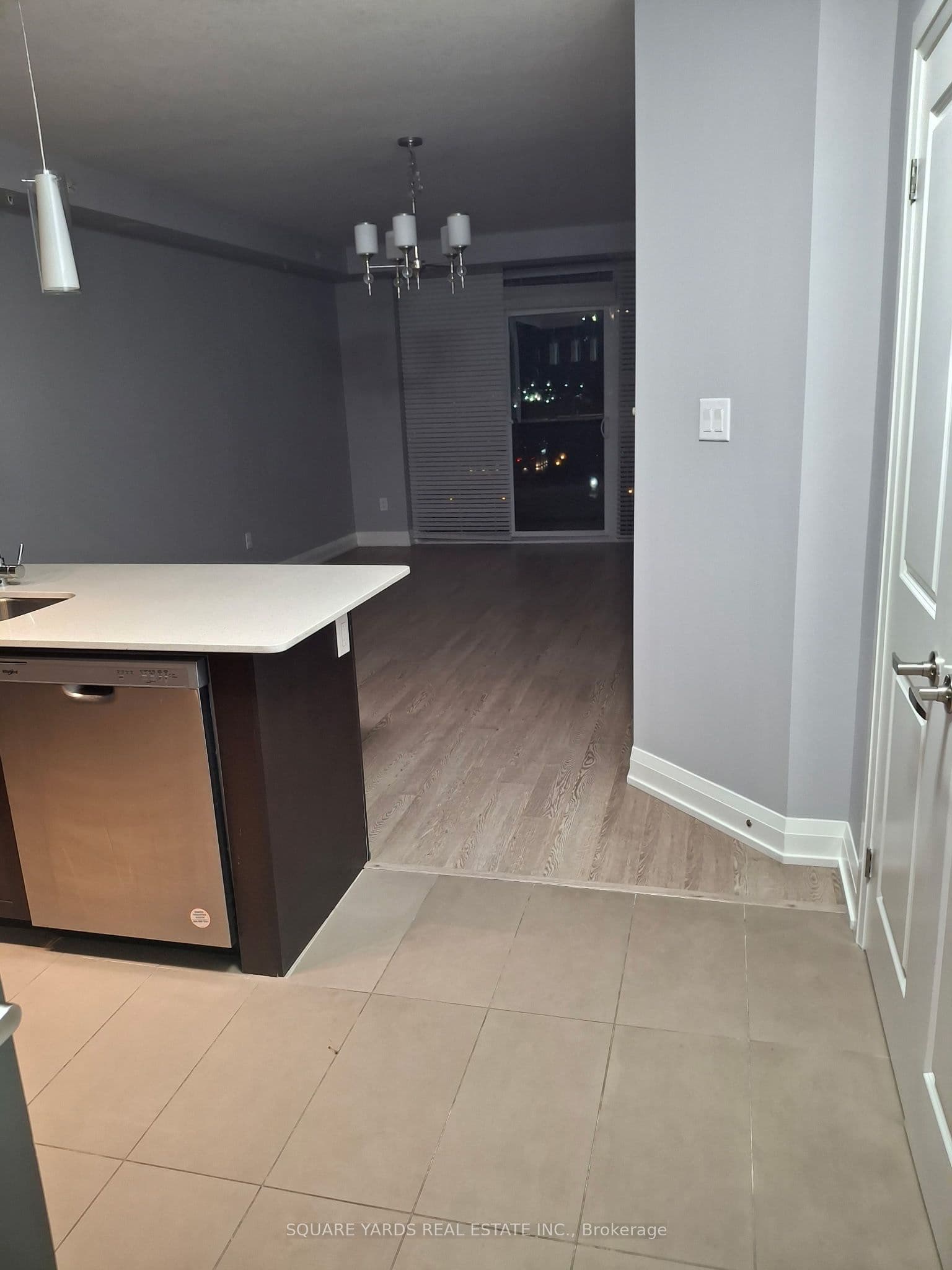 15 Maple Avenue S 1217, Barrie, ON L4N 1R7