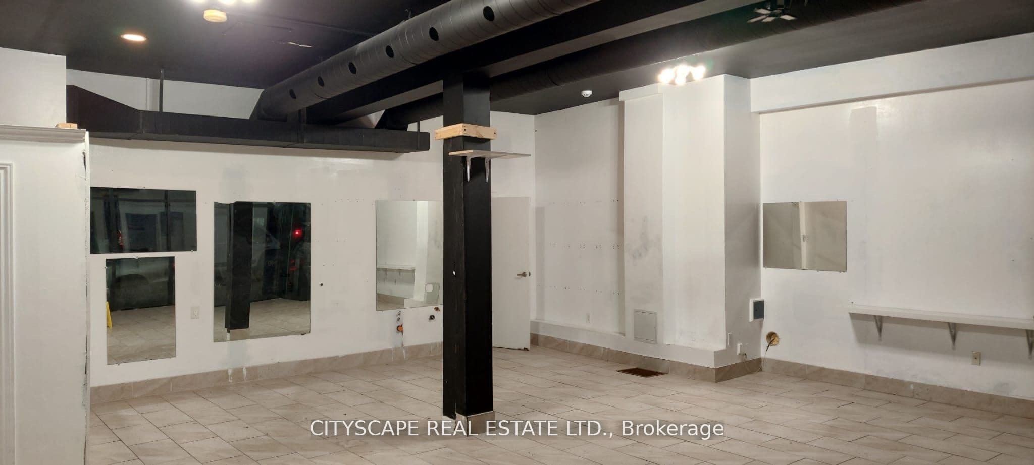 398 Concession Street 101, Hamilton, ON L9A 1B7