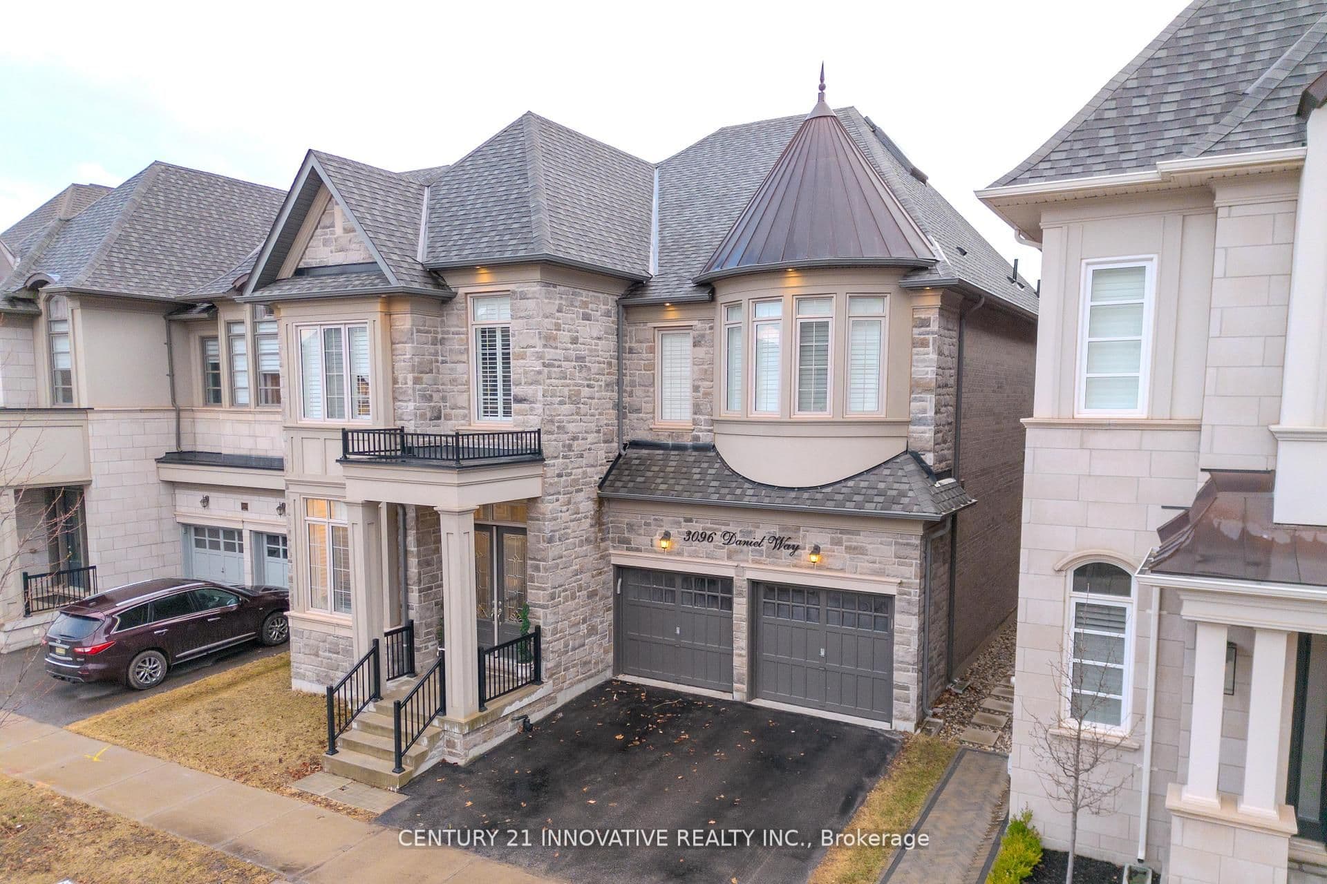 3096 Daniel Way, Oakville, ON L6H 0V1