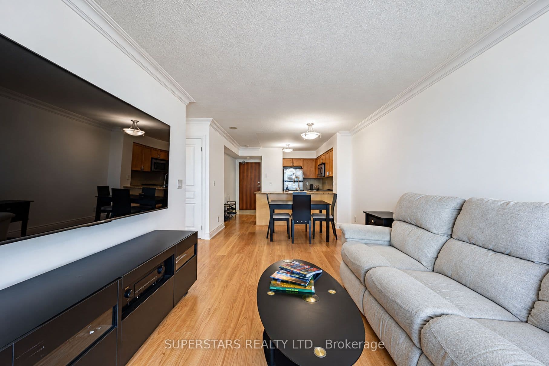 30 Clegg Road 322, Markham, ON L6G 0B4