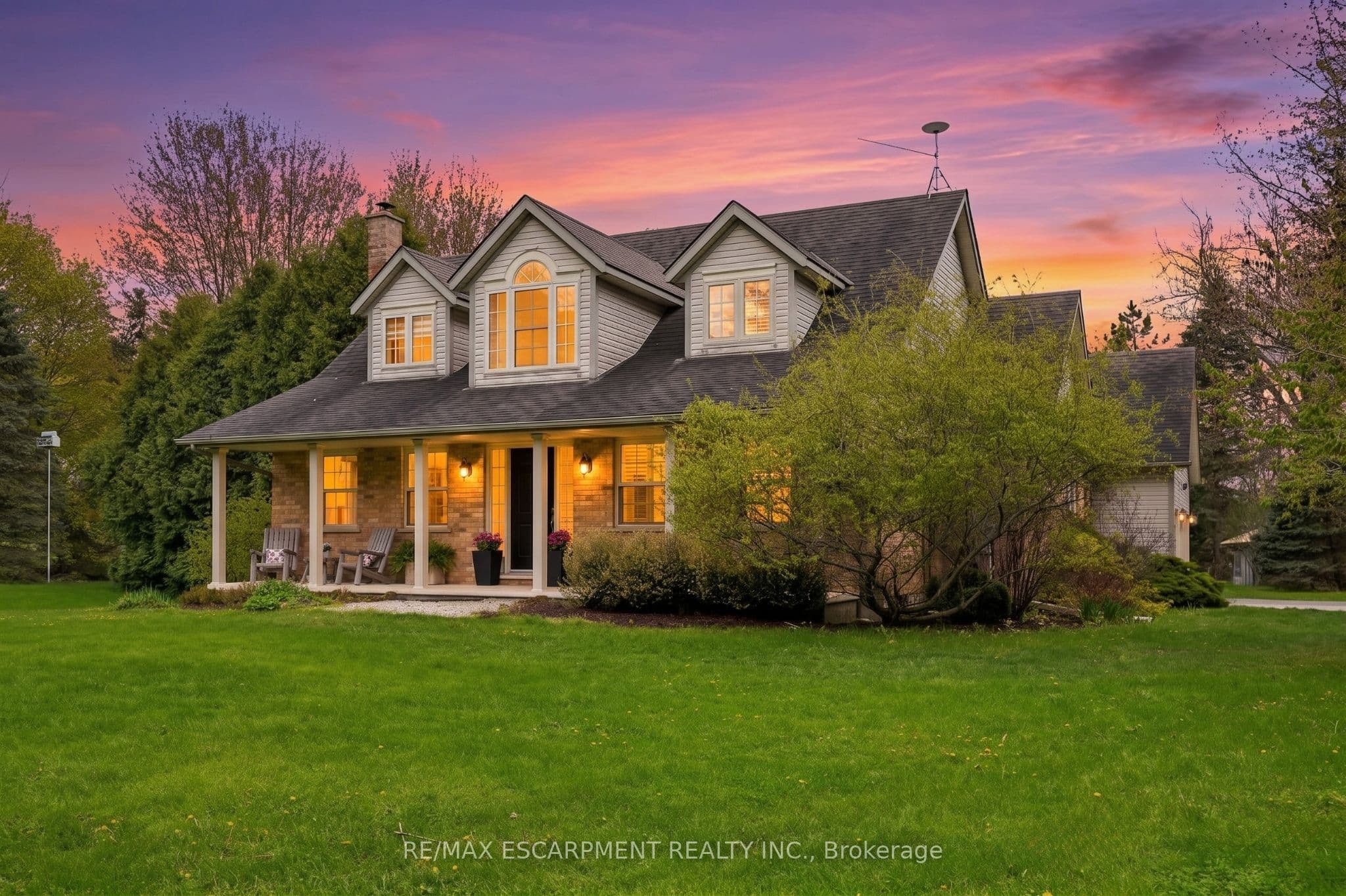 2000 15TH SIDE Road, Milton, ON L0P 1B0