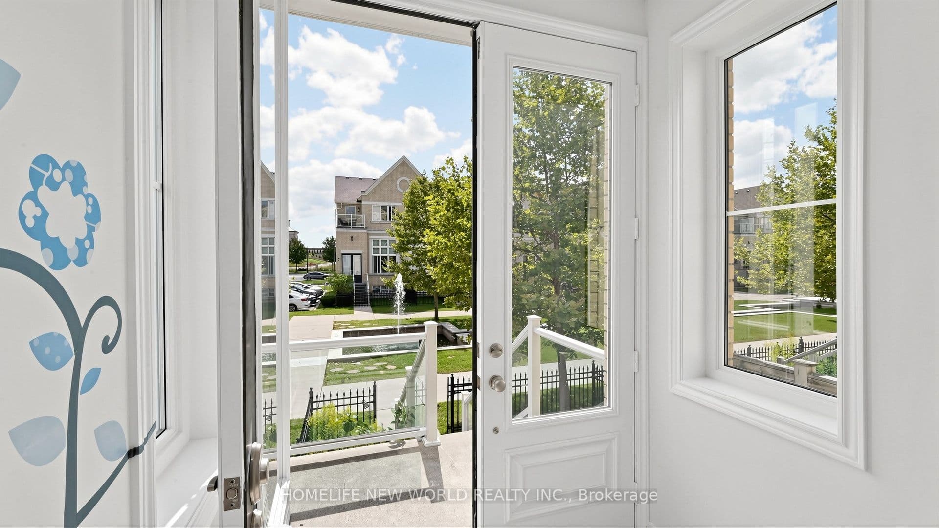 16 Victor Herbert Way, Markham, ON L6C 0N6