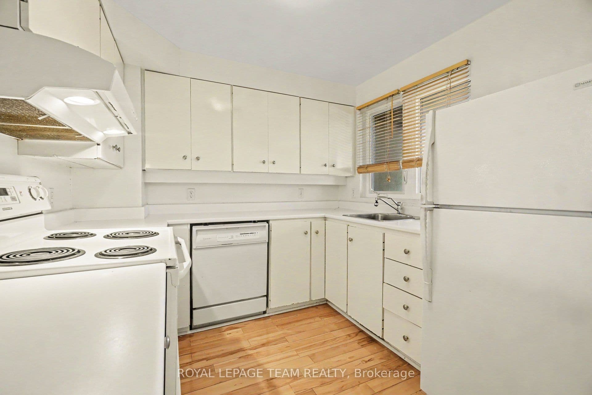 290 CATHCART Street 14, Lower Town - Sandy Hill, ON K1N 5C4