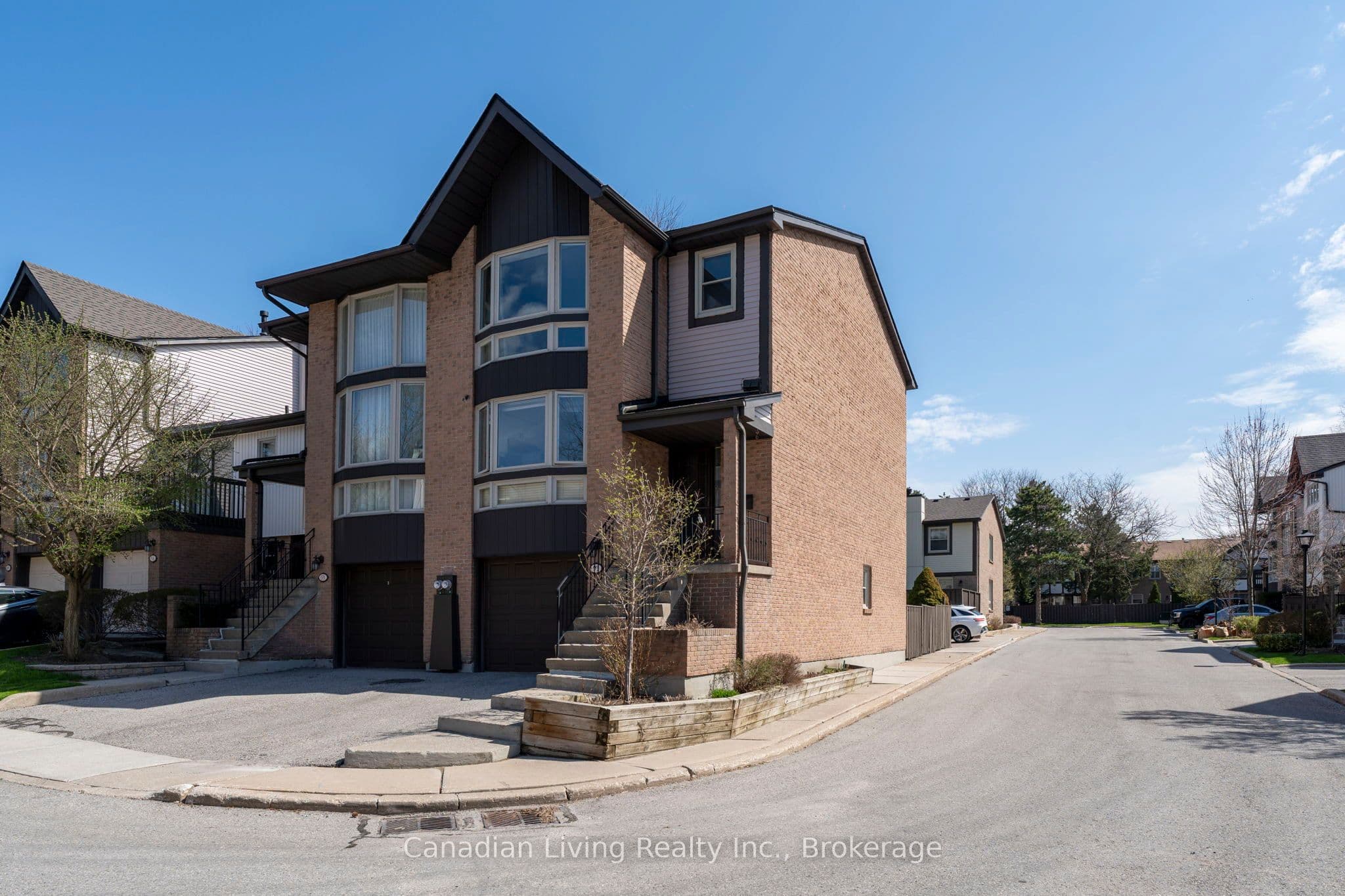 55 SW English Ivyway Way, Toronto, ON M2H 3M3
