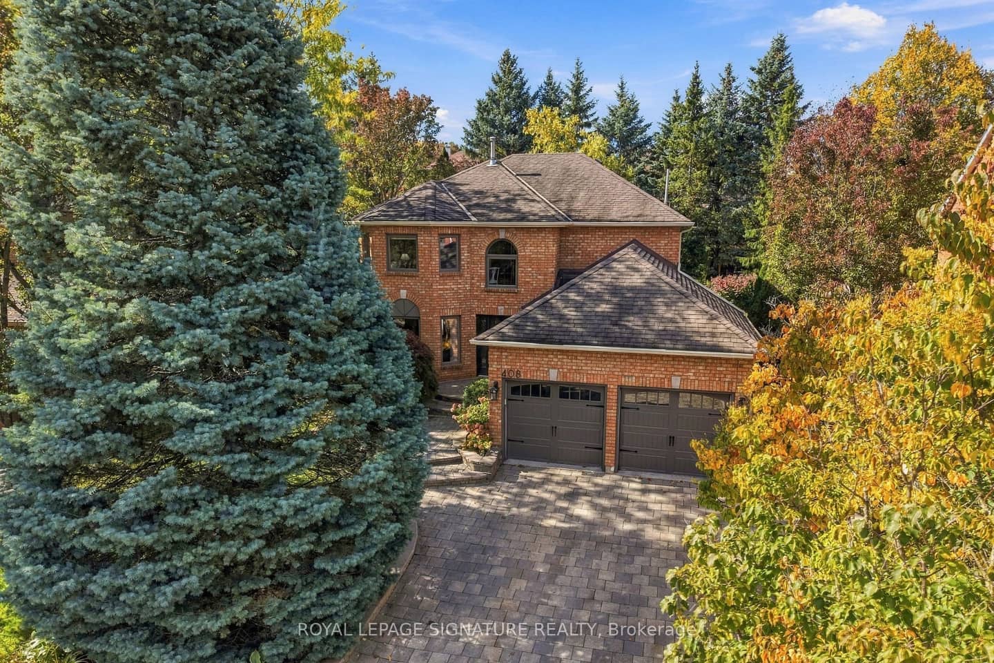 408 McCaffrey Road, Newmarket, ON L3X 1T5