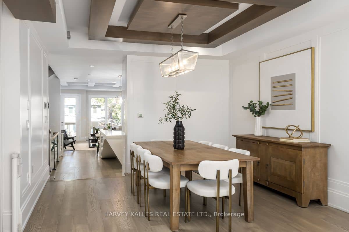 326 St. Clements Avenue, Toronto, ON M4R 1H5