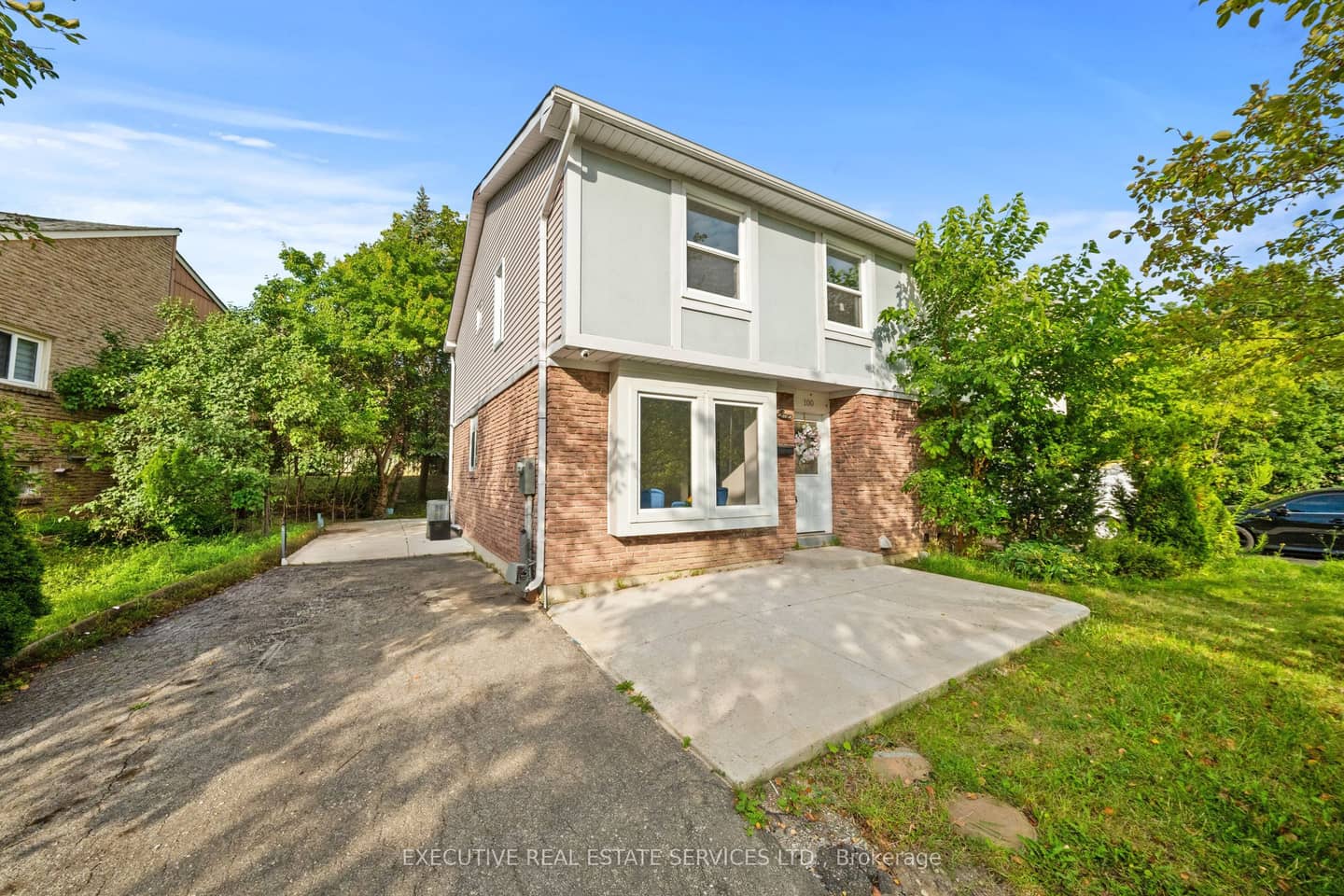 100 Centre Street N, Brampton, ON L6V 2Z3