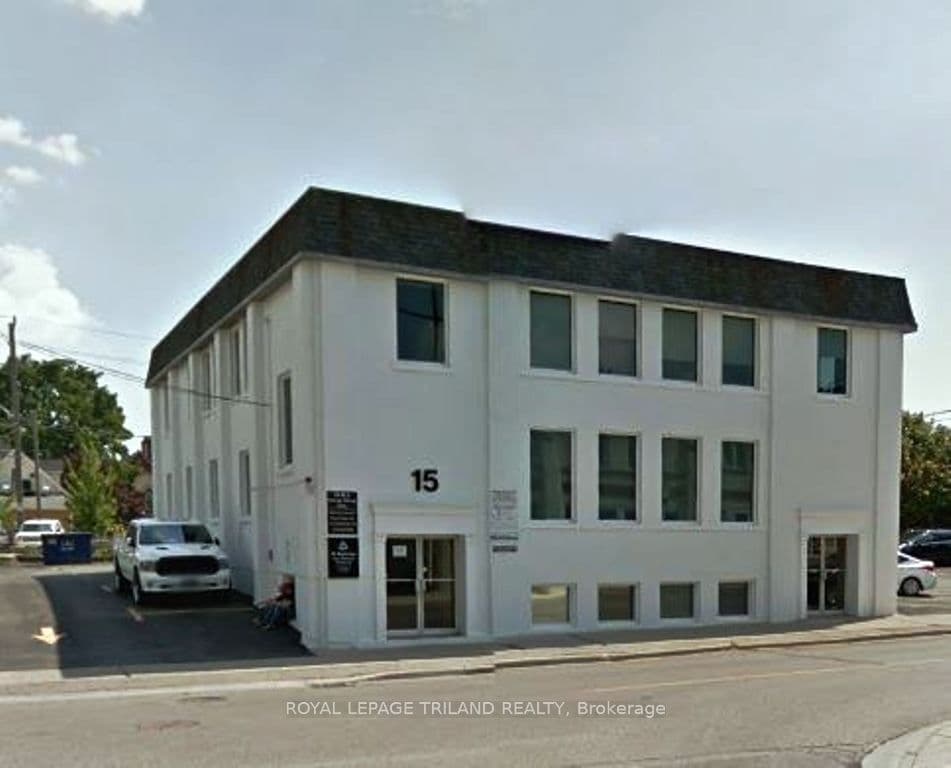15 St Catharine Street 302, St. Thomas, ON N5P 2V7