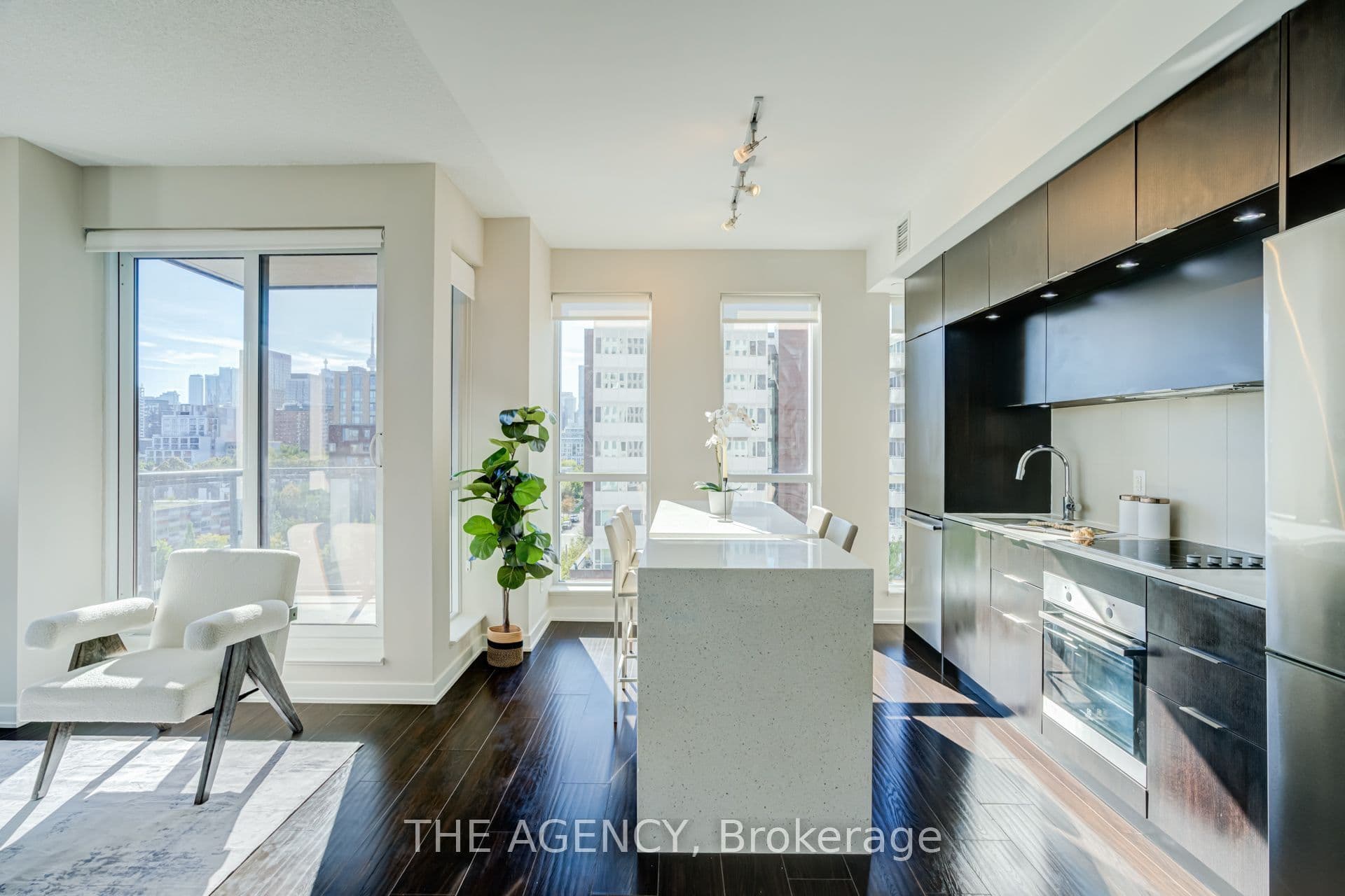 55 Regent Park Boulevard 705, Toronto, ON M5A 0C2