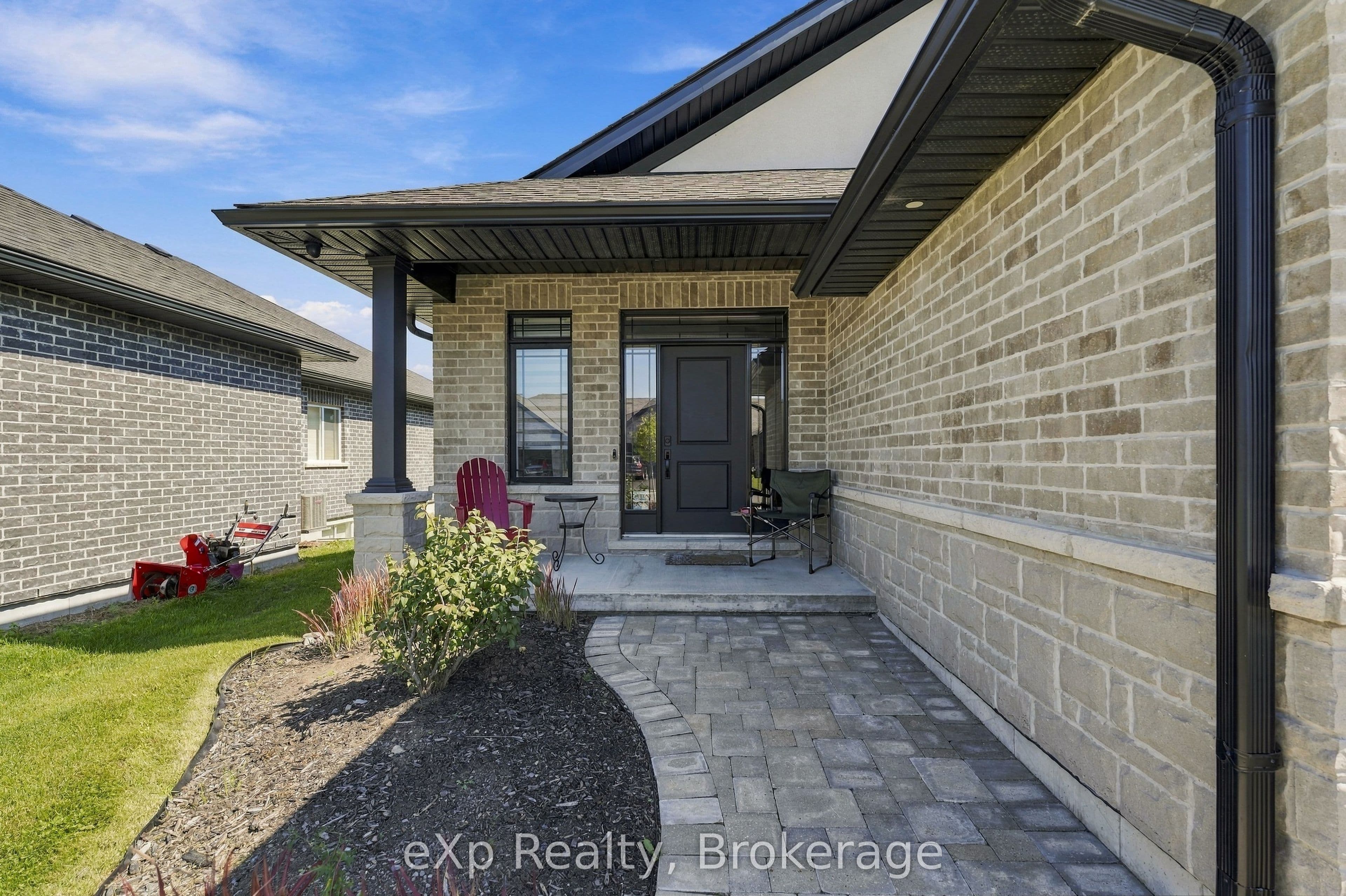 5 Mavety Court, Belleville, ON K8N 0M2