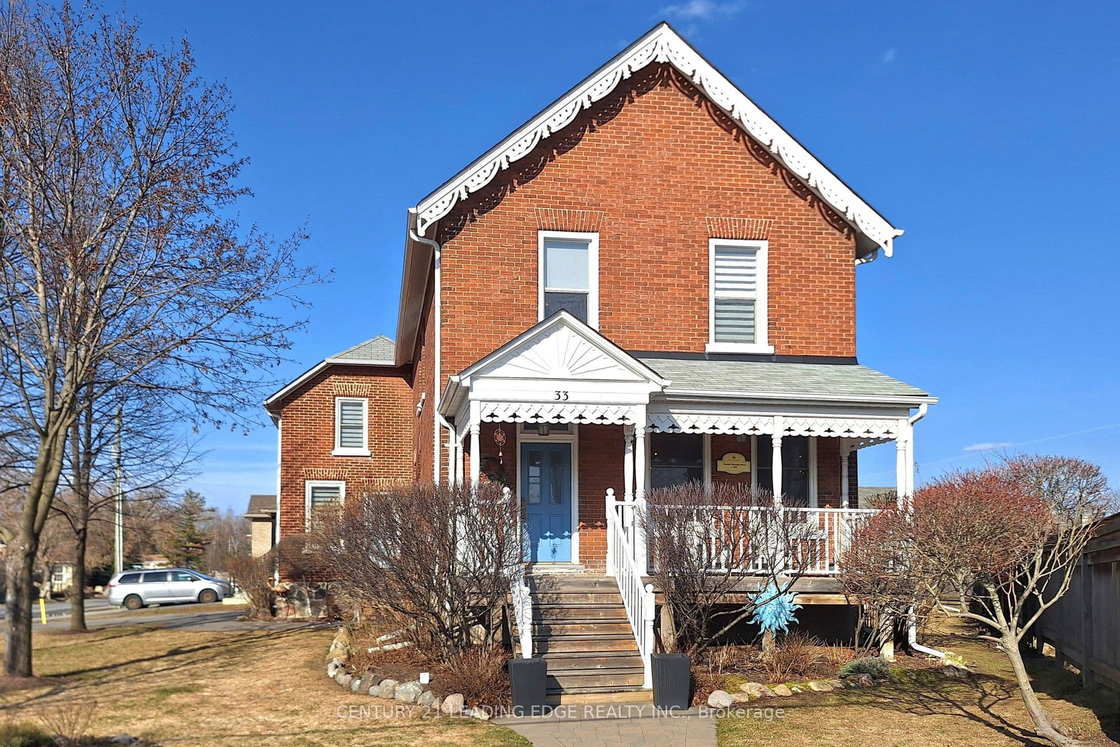 33 HIGH Street, Georgina, ON L0E 1R0
