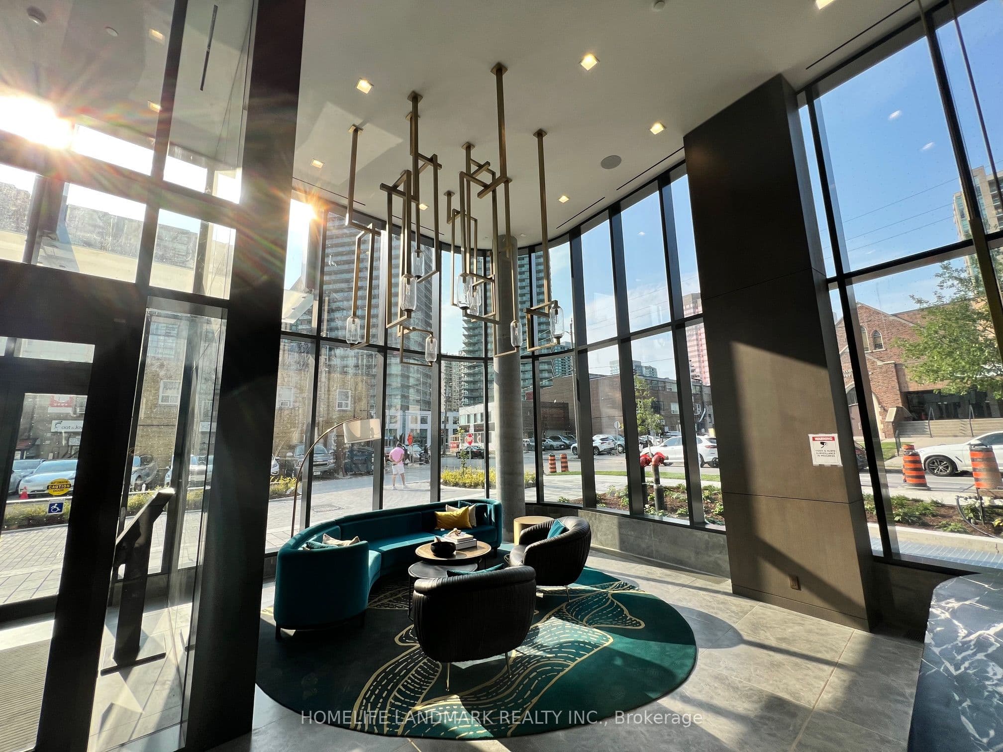 15 Holmes Avenue 1512, Toronto, ON M2N 0L4