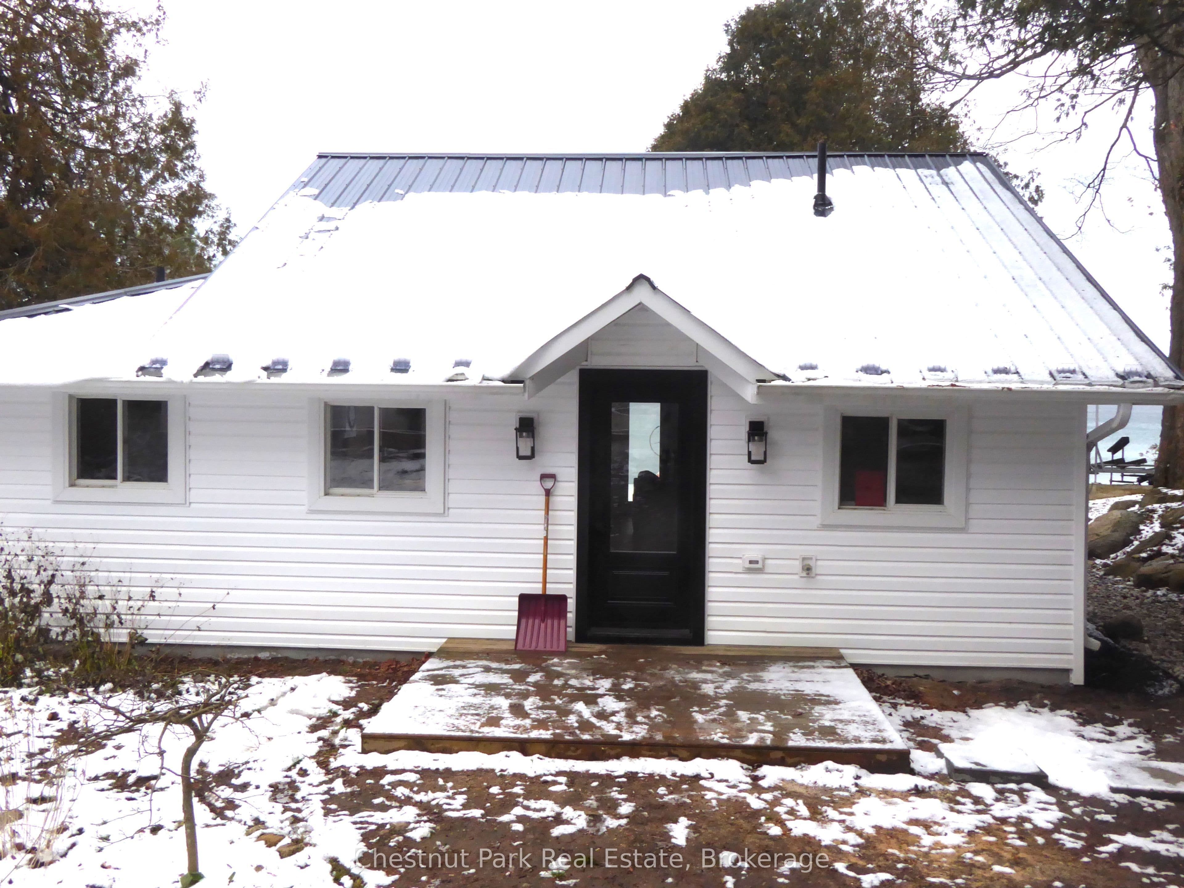 121 Kiowana Beach Road, Meaford, ON N4L 1W5