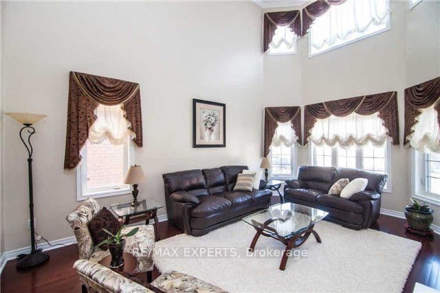 12 Terme Avenue, Vaughan, ON L4H 0M9