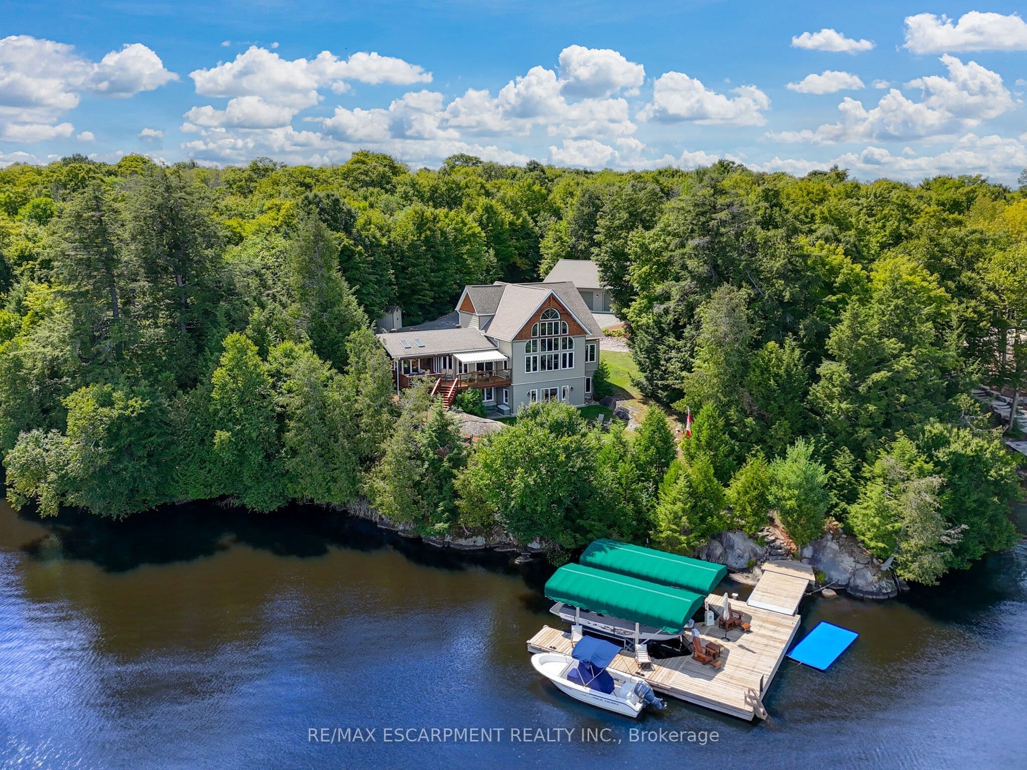 36 MANITOUWABING ESTATES Road, McKellar, ON P2A 0B5