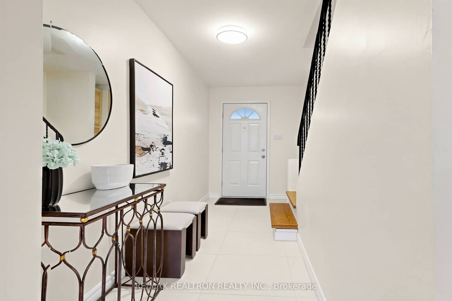 42 Pepper Vine Way, Toronto, ON M2J 4J8
