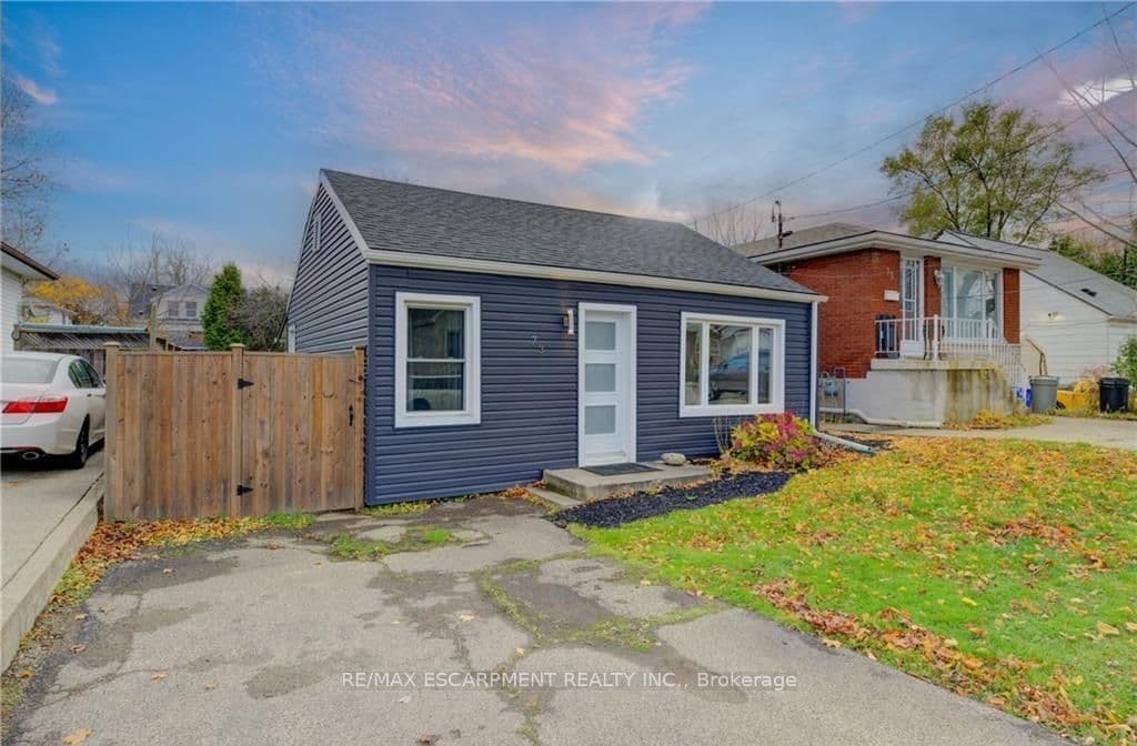 73 EAST 33RD Street, Hamilton, ON L8V 3T3