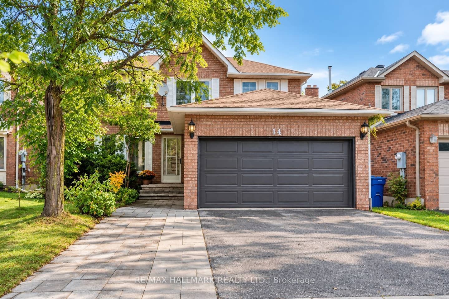 14 Crawford Rose Drive, Aurora, ON L4G 4P2