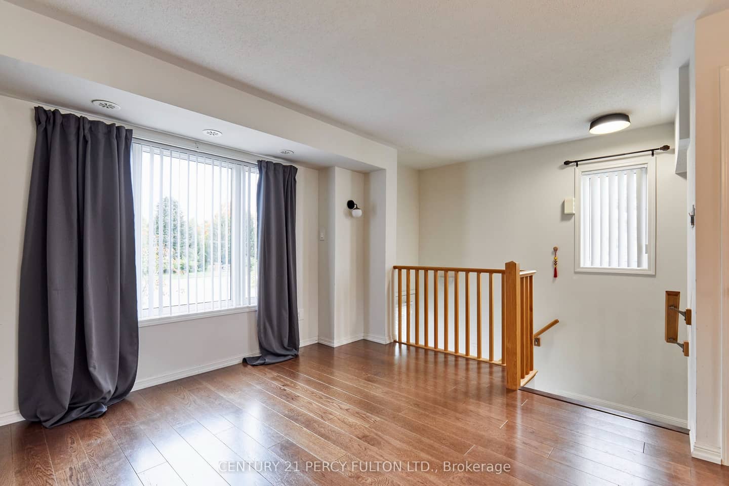 15951 Bayview Avenue, Aurora, ON L4G 0S3