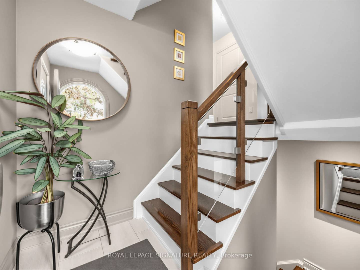 31 Anvil Millway, Toronto, ON M2L 1P9