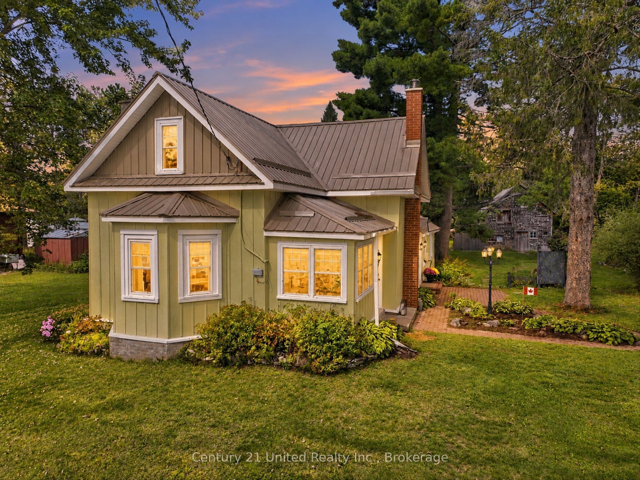 164 Hillside Drive, Kawartha Lakes, ON K0M 1C0