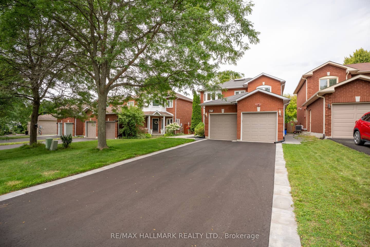 872 Hilton Boulevard, Newmarket, ON L3X 2H8