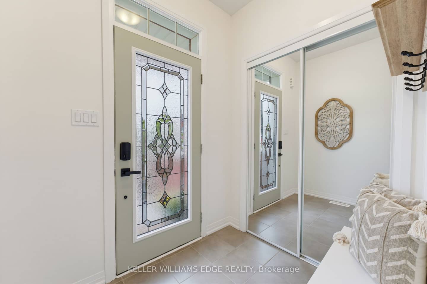 739 Banks Crescent, Milton, ON L9T 9A4