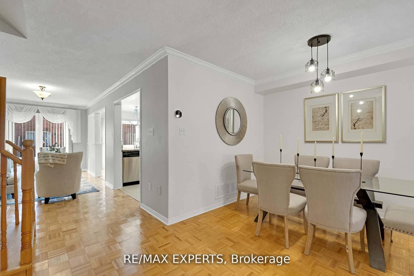 19 Foxchase Avenue 61, Vaughan, ON L4L 9N1