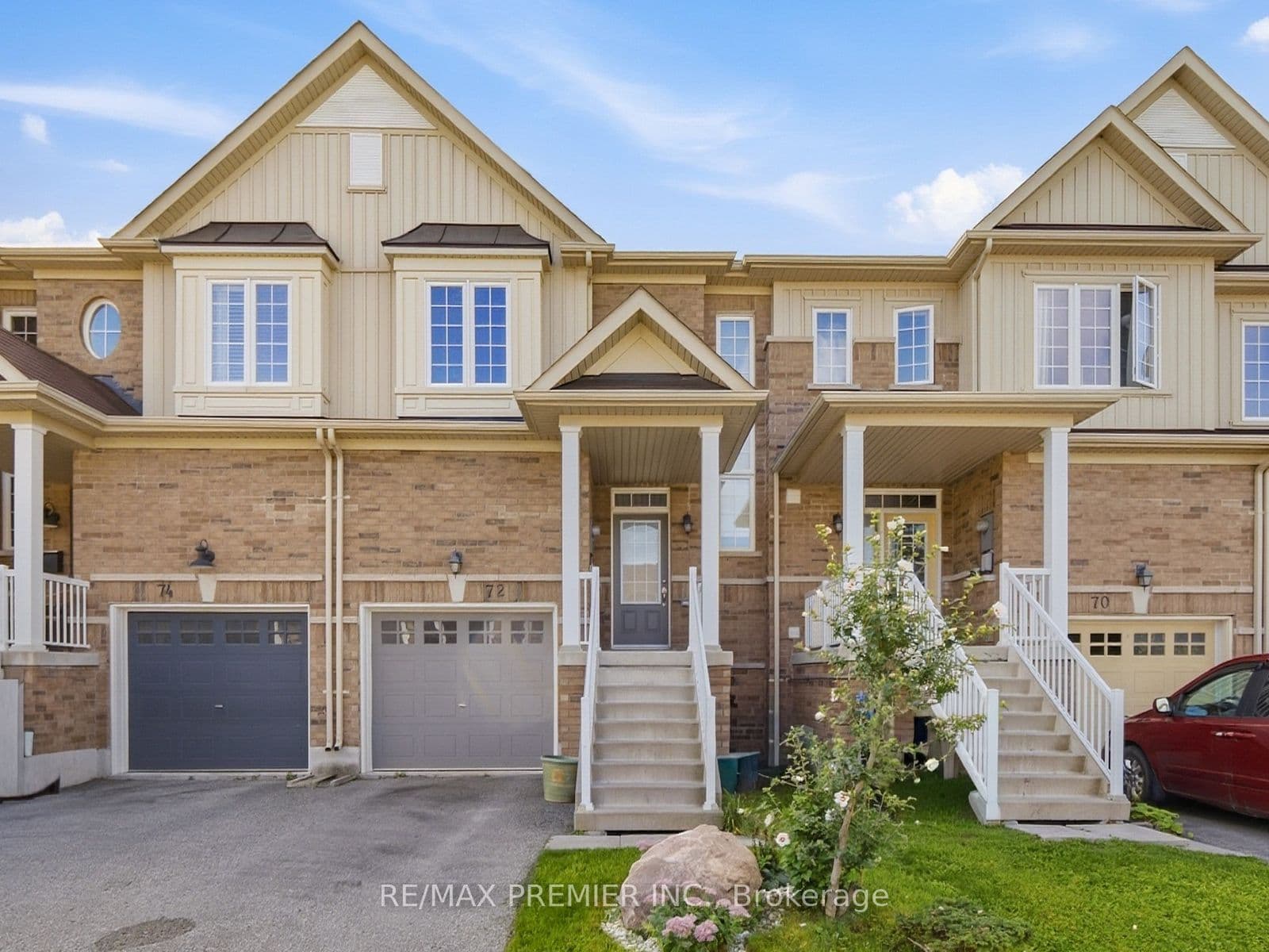 72 Luisa Street, Bradford West Gwillimbury, ON L3Z 0P1