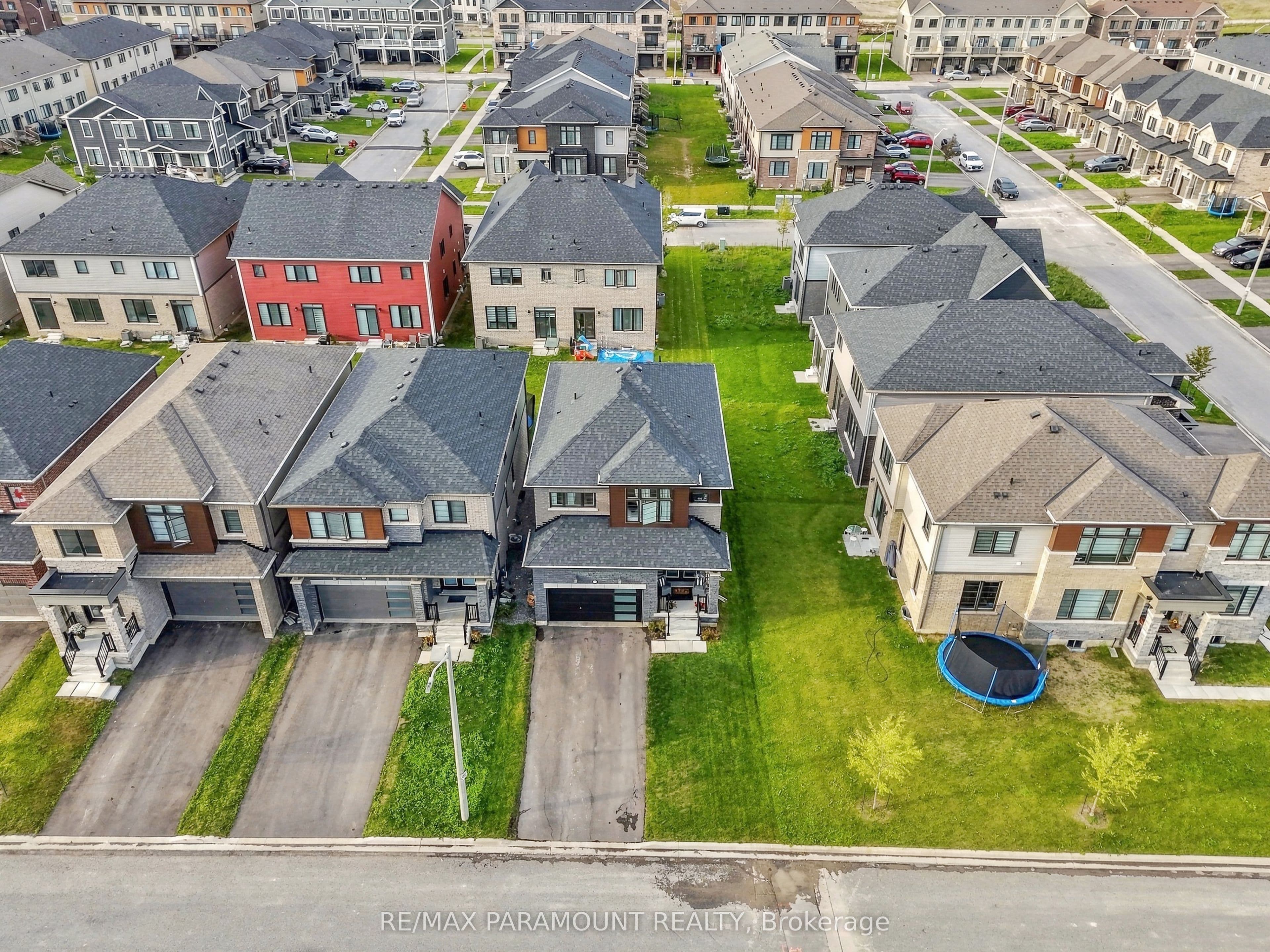 110 Sunflower Crescent, Thorold, ON L3B 0E9